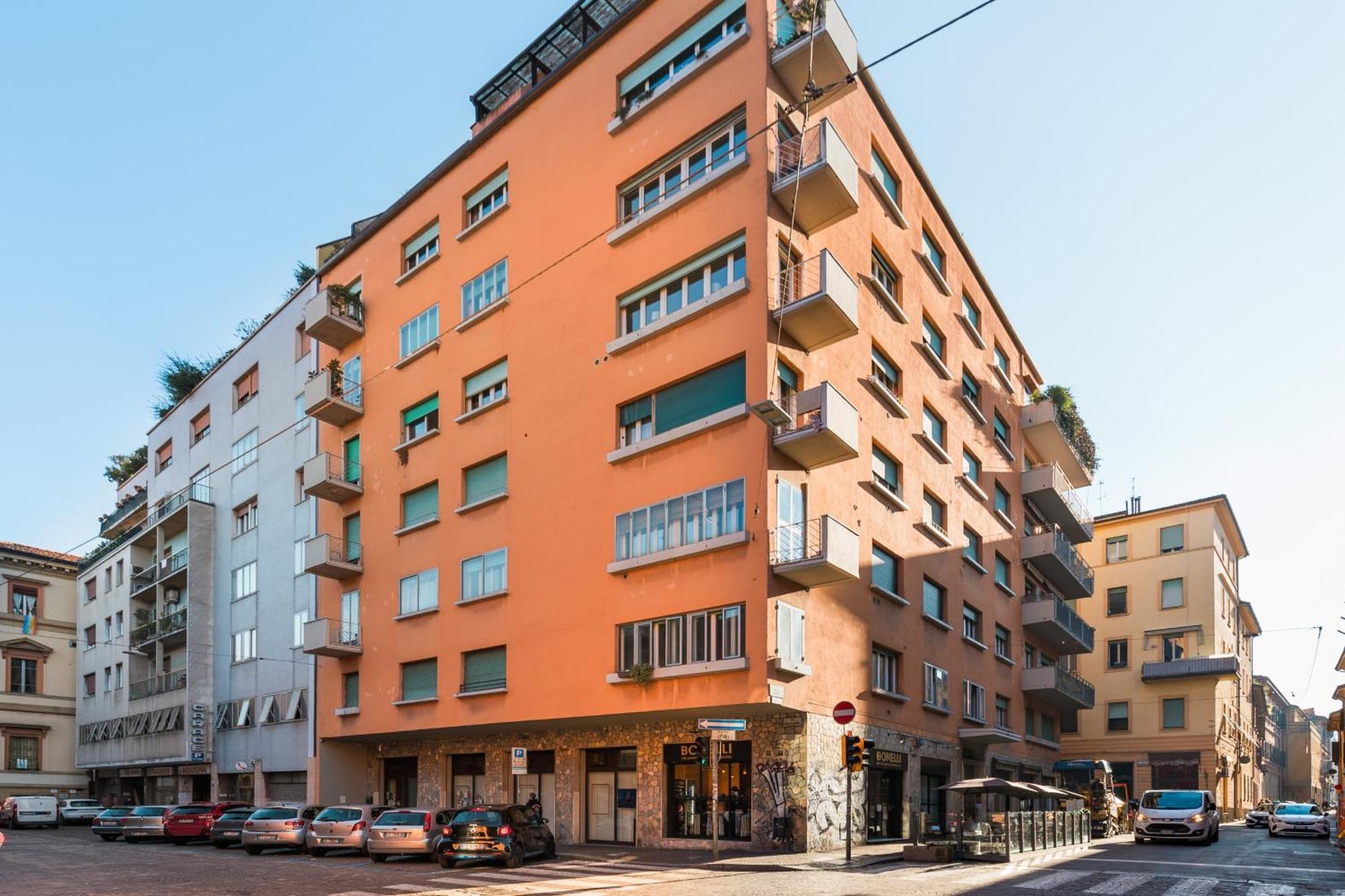 Urban Cozy Apartment By Wonderful Italy Болонья Экстерьер фото